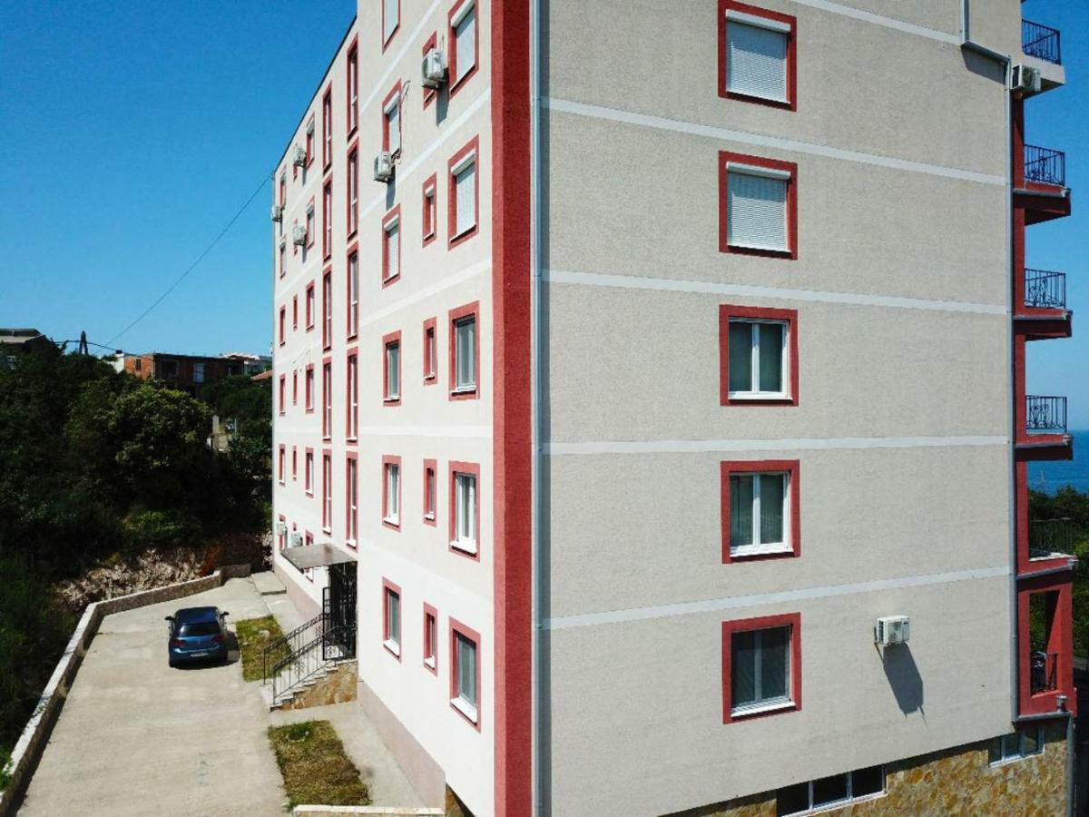 Apartment Olive อัตเจฮะห์ ภายนอก รูปภาพ